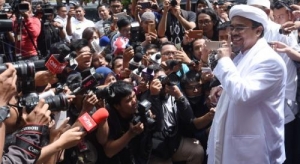 GoRiau KBRI Dituding Rekayasa Pencekalan Habib Rizieq, Pemerintah Didesak Copot Dubes RI untuk Saudi