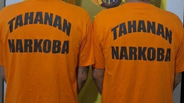 Ungkap Peredaran Narkoba Lintas Kabupaten, Polisi Kuansing Tangkap Dua Tersangka dan Sita 55,24 Gram Sabu