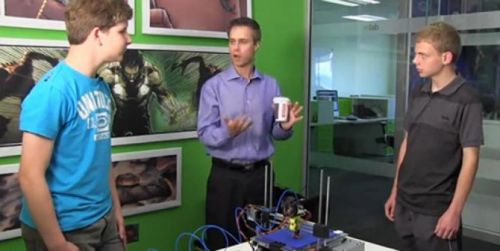 Hebat, 2 Bocah Ini Mampu Cetak Casing Lumia 820 via Printer 3D