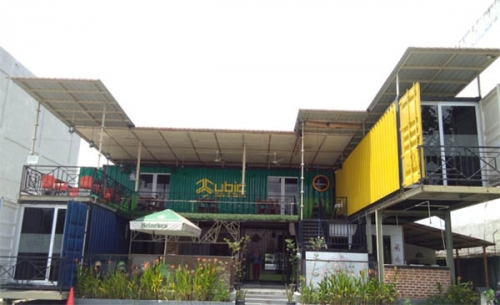 Cubic, Cafe dengan Tema Kontainer Terbesar di Pekanbaru