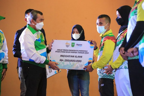 Hingga Sekarang, Bonus yang Dijanjikan Pemprov Riau untuk Atlet dan Pelatih Belum Juga Cair