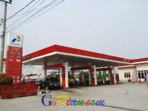 SPBU Jalan Hangtuah Duri Larang Pengisian Jerigen, Konsumsi Premium Meningkat 3 Kali Lipat