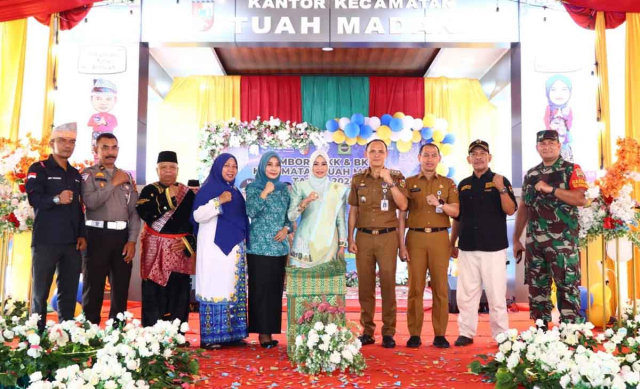 Dukung PKK dan BKMT, Asisten I Pemko Pekanbaru Berharap Program yang Dijalankan Sejalan dengan Program Prioritas Pj Walikota