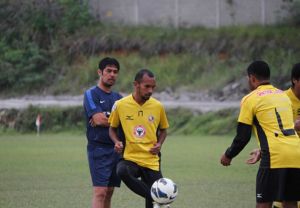 GoRiau Hadapi PSPS Pekanbaru Hari Ini, Nilmaizar Minta Pemain Semen Padang Tampil Serius