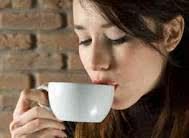 GoRiau Wanita Sebaiknya Tidak Minum Kopi, Ini Bahayanya