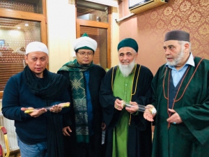 GoRiau Mimpi Bulan Jatuh di Tangannya, Opick Diamanahkan Dewan Ulama Turki Menjaga Sehelai Rambut Nabi Muhammad SAW