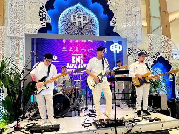 Gangga Hingga Rendy Pandugo Riuhkan BNI Java Jazz On The Move