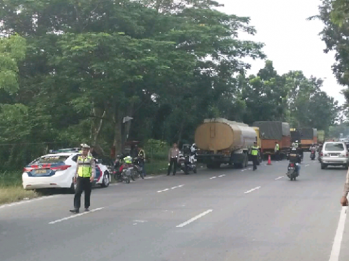 Banyak Truk Bandel yang Melintas, Satlantas Polresta Pekanbaru Kembali Razia di Jalan Arengka II