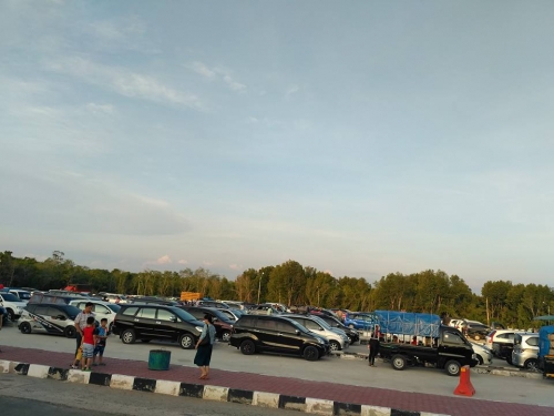 Dermaga Baru Air Putih Tidak Beroperasi Maksimal, Antrean di Roro Bengkalis Sampai 12 Jam