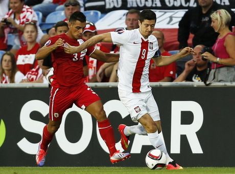 Polandia Bantai Anggota Baru UEFA