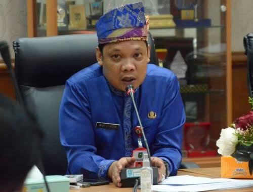 Meski Sudah Mendaftarkan Diri di Pilkada, 6 Anggota DPRD Riau Masih Punya Hak dan Tanggungjawab Sebagai Wakil Rakyat