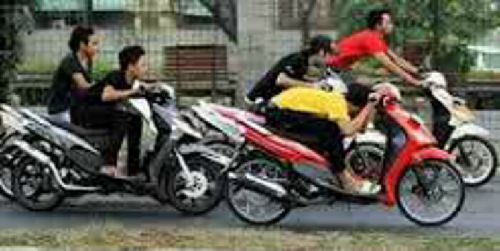 Heroik, Polisi Ini Sendirian Bubarkan Geng Motor Bersenjata Tajam dan Ringkus Satu Orang