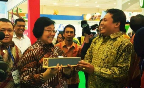 Gubernur Riau akan Tanam 25 Ribu Pohon di Kuansing