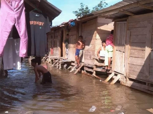 Ratusan Rumah Warga dan Asrama Pesantren di Desa Kuntu Kampar Terendam Banjir