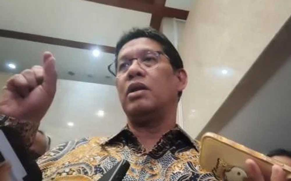 Bahas Kebijakan Emas, Purbaya Batuk-Batuk hingga Celetuk Soal “Produsen Ngutuk Saya”