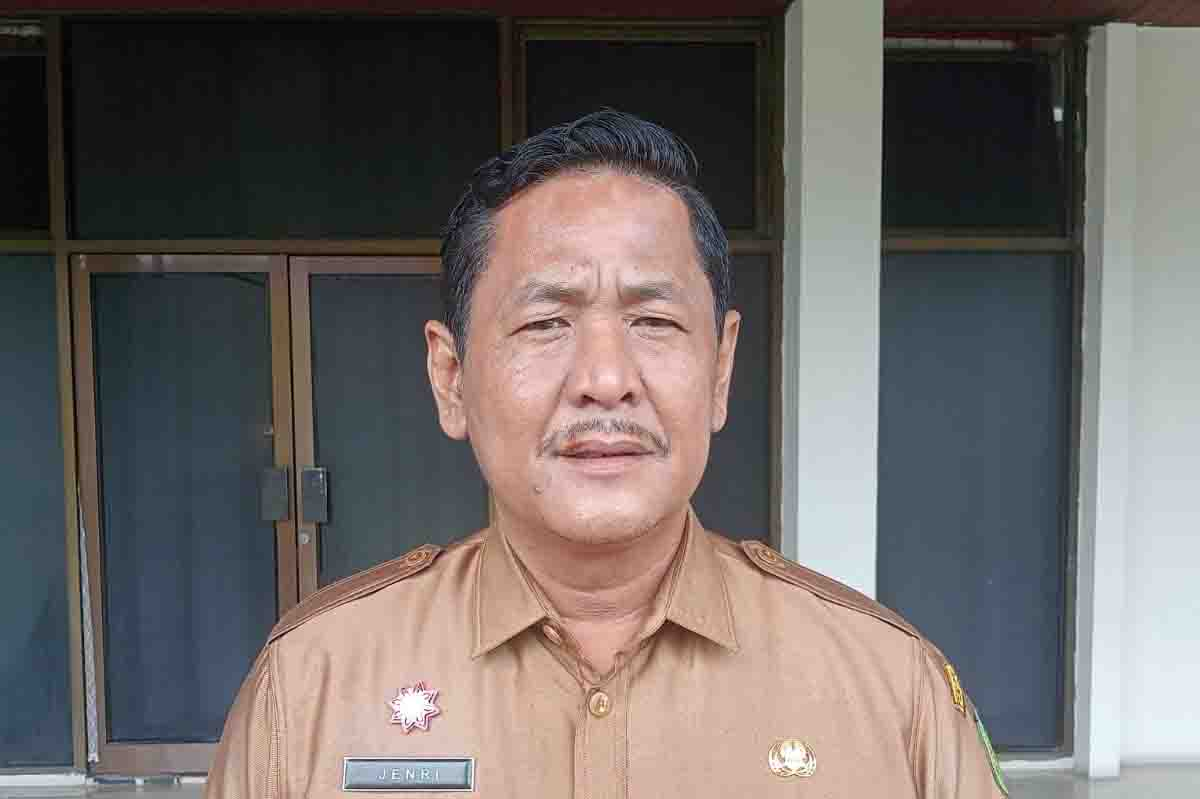 Pemprov Riau Salurkan Beasiswa Rp38 M untuk 2.115 Mahasiswa