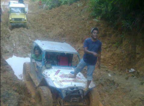 Delapan Desa di Kampar Kiri tak Bisa Dilewati Mobil