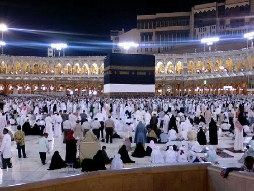 Diberangkatkan Travel PT Arroyan, 63 Jamaah Umrah Terlantar di Makkah