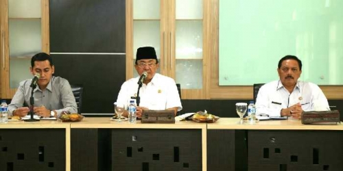 Bupati Larang Kepala OPD beserta Staff Tinggalkan Inhil
