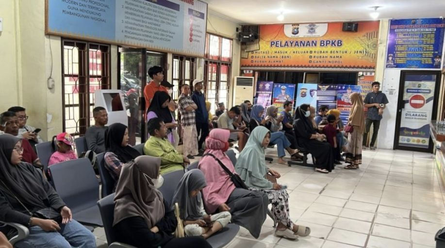 Bayar Pajak Bonus Cek Kesehatan Jadi Terobosan Humanis Samsat Kubang Manjakan Warga