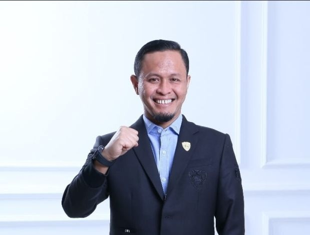 Peduli Masa Depan Atlet, Wali Kota Agung Nugroho Sabet Penghargaan SIWO PWI Award 2026