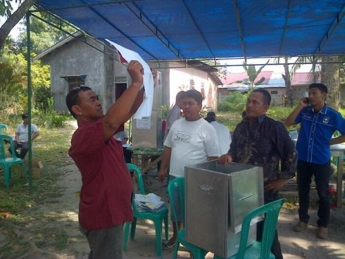 Parah, Hanya 30 Persen Pemilih Gunakan Hak di TPS 13 Tarai Bangun