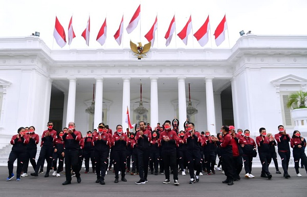 Presiden Jokowi Melepas Kontingen Indonesia ke SEA Games 2021 Vietnam