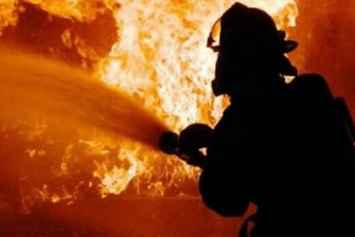 Gudang Kayu di Selatpanjang Terbakar, Beruntung Tak Ada Korban Jiwa