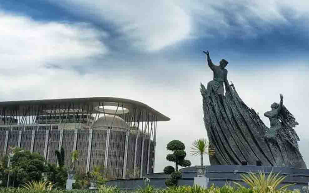 Tiket Pesawat Mahal, Ini 5 Wisata Menarik Dekat Pekanbaru