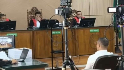 GoRiau Alibi Surat Edaran Bebas Pungli Gubernur Riau Nonaktif Abdul Wahid Dipatahkan Jaksa KPK