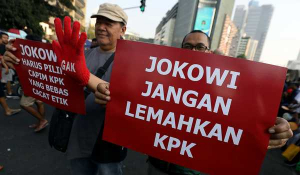 GoRiau Ribuan Dosen dari 27 Kampus Tolak DPR Lumpuhkan KPK