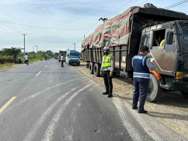 Ratusan Kendaraan ODOL di Rohil Terjaring Razia Tim Gabungan