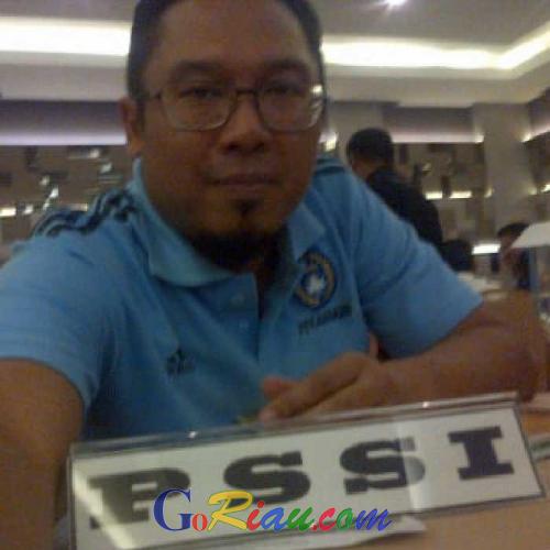 Anggota DPR dan DPD RI dari Riau, Entah Apa Kerjanya
