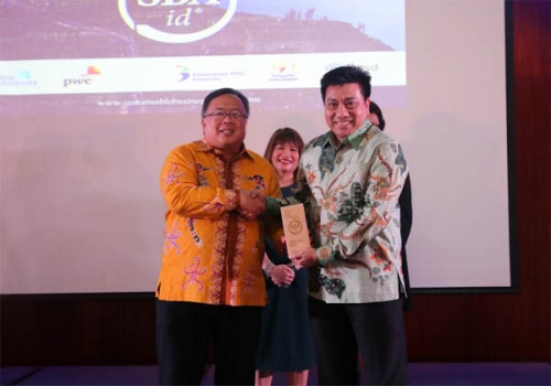 Komit dalam Pembangunan Keberlanjutan, RAPP Raih Indonesia Sustainable Business Awards