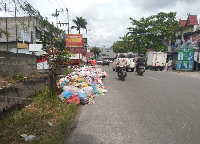 DPRD Pekanbaru Anjurkan Sistem Pengelolaan Sampah Dikoordinasi Lurah