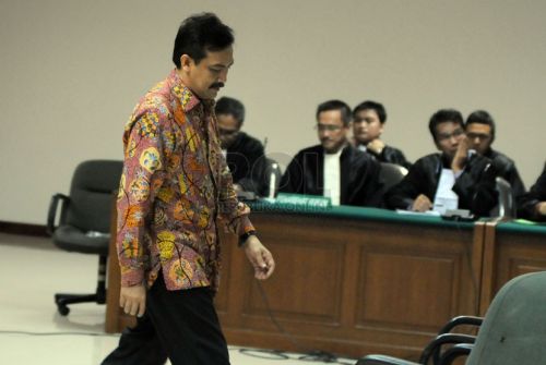 Andi Mallarangeng Diancam Hukuman Penjara Seumur Hidup
