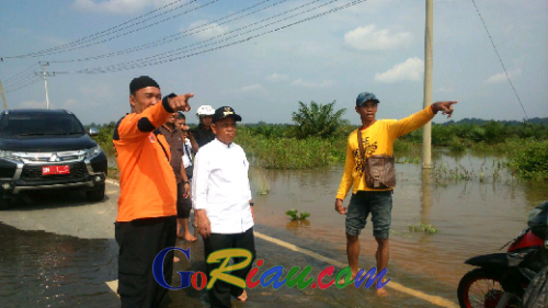 Banjir, Dishub Tutup Dua Akses Jalan Menuju Kecamatan Langgam