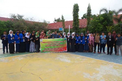Ikut Berantas Hoax, FWL Riau Lakukan Workshop di MTs Muhammadiyah 02 Pekanbaru