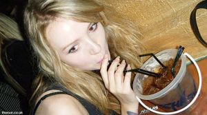 GoRiau Demi Alkohol 100 Unit Sehari, Emma Rela Jual Diri