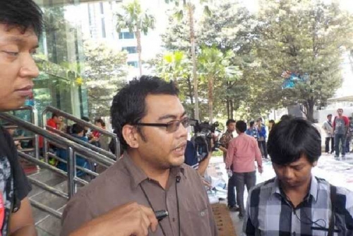 KPK Kuliti Suparman dan Johar Terkait Suap APBD Riau