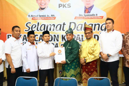 Bacalon Gubernur Riau Eddy Natar Minta Izin Kader PKS Jadi Wakilnya