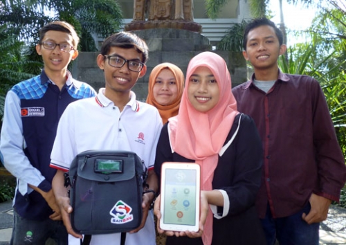 Khusus Bagi Penderita Asma, Mahasiswa Indonesia Ciptakan Tas  Cerdas Berbasis Android