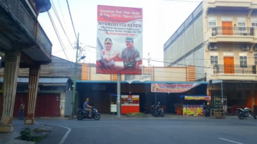 Tiga Papan Reklame TNI-Polri di Selatpanjang akan Dibongkar