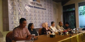 GoRiau Kasus Penipuan Modus Umrah Berbiaya Murah, Polisi Tangkap Dirut First Travel dan Istri