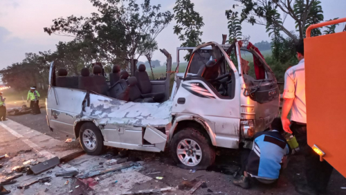 Ini Identitas 15 Korban Luka-luka Akibat Tabrakan Bus Elf dengan Toyota Rush di Tol Cipali