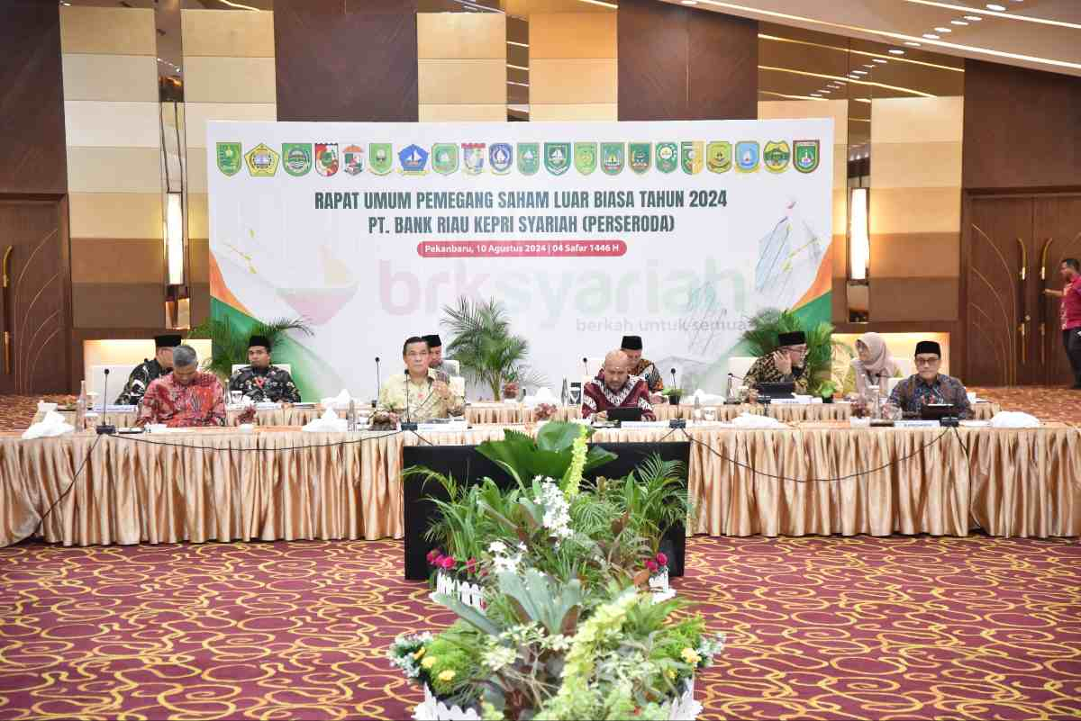 Dihadiri Seluruh Pemegang Saham, RUPS LB Bank Riau Kepri Syariah Tetapkan 3 Nama Ikuti Fit and Proper Test di OJK