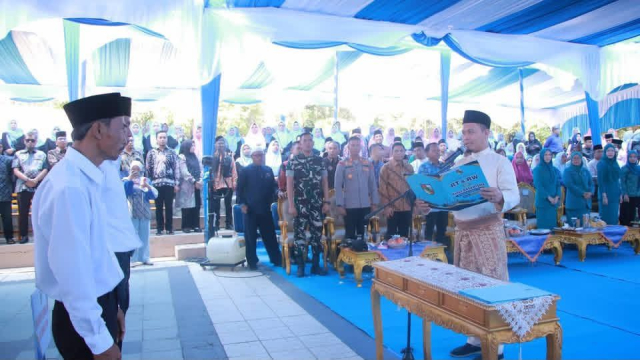 Pemkot Pekanbaru Kucurkan Rp100 Juta per RW, Wali Kota Minta Ketua RT dan RW Langsung Bekerja