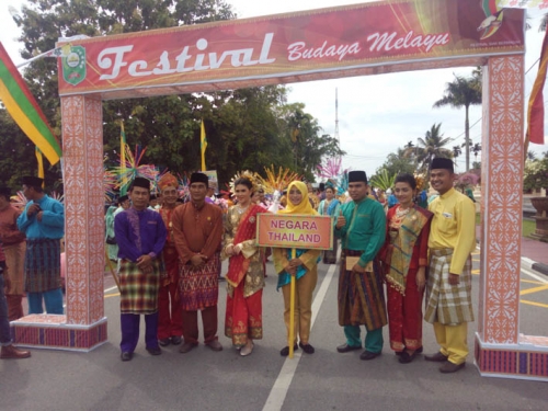Meriah, Pawai Budaya Festival Siak Bermadah 2016
