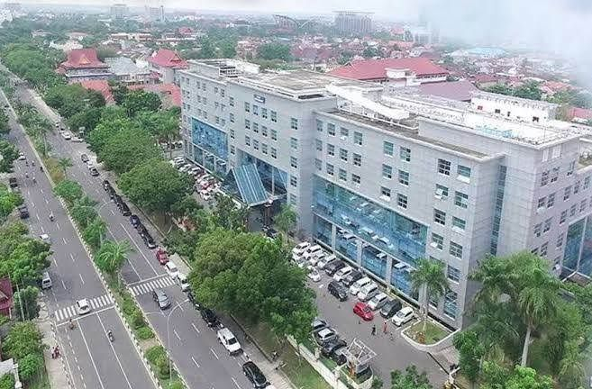 Pemprov Riau Dorong RSUD Arifin Achmad Raih Akreditasi Paripurna Tahun Ini
