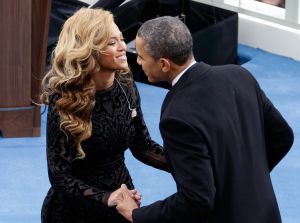 GoRiau Presiden Obama Dikabarkan Selingkuh dengan Beyonce